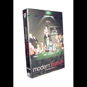 Modern Family Season 6 DVD Set